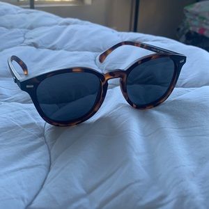Le Specs Polarized Bandwagon Tortoise Sunglasses